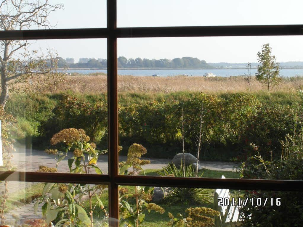 Pension Deichgraf Middelhagen Esterno foto